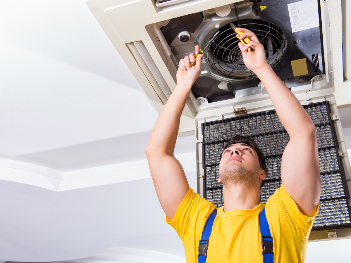 HVAC duct cleaning and repair in Rialto, CA